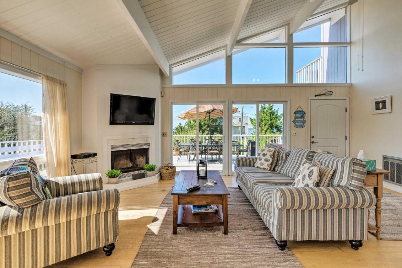 Westhampton Beach Home With Deck And Ocean Views! Eksteriør bilde